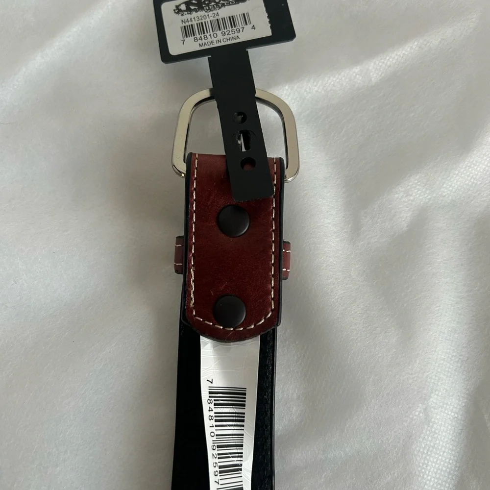 NWT- Boy’s Youth Brown and Black Longhorn Leather Belt with removable buckle. 24